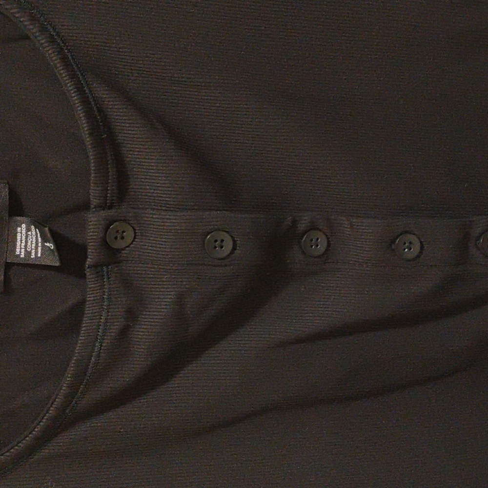 Athleta Black Button-Up Crop Top - Picture 4 of 5